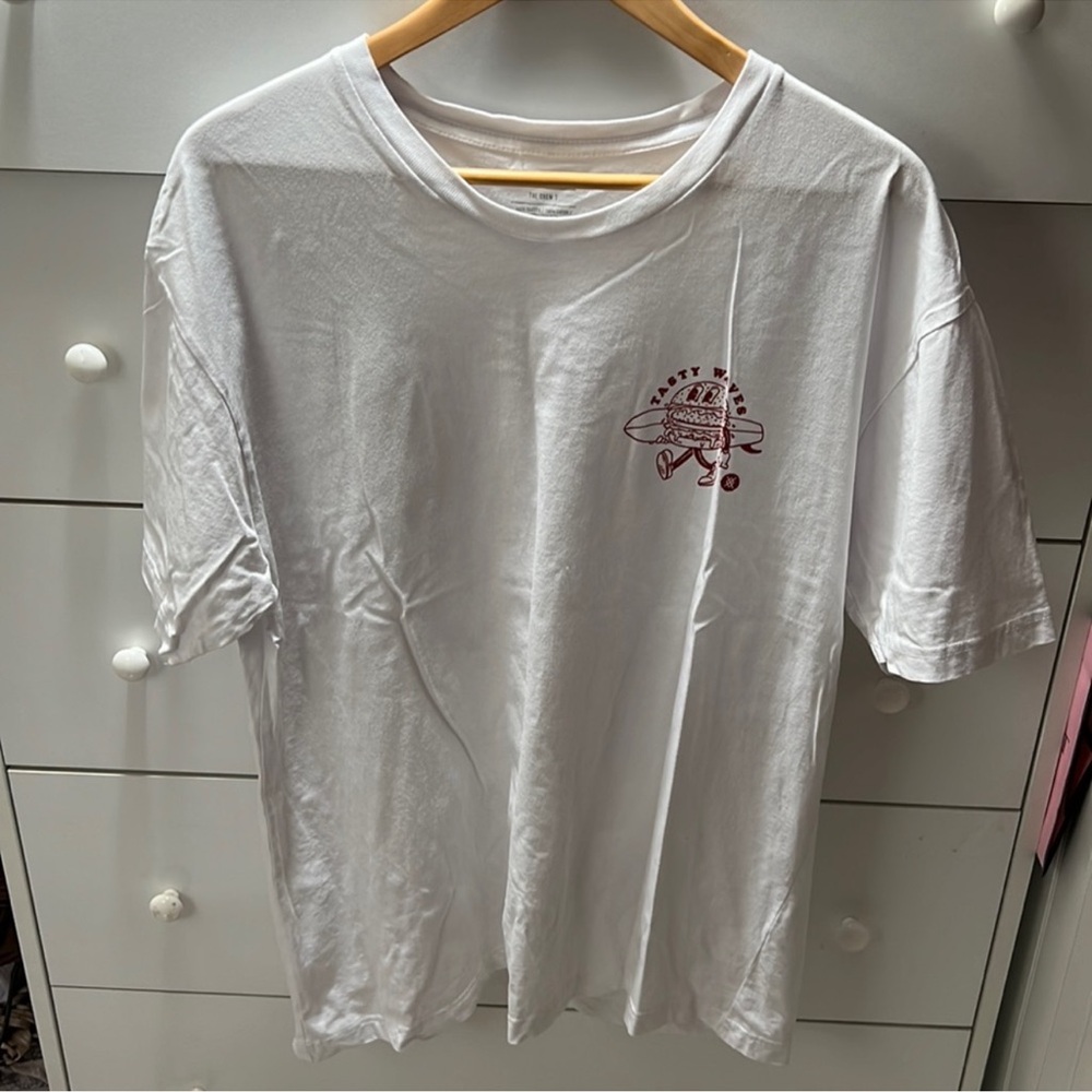 NWOT STANCE BURGER GRAPHIC TEE